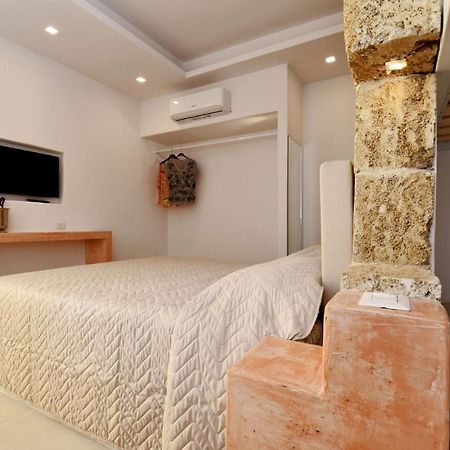 לינה וארוחת בוקר גאליפולי San Gabriele Relais מראה חיצוני תמונה